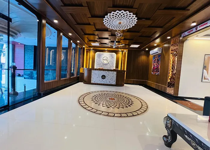 Sitara Grand Hs Palace, 1 Km From Har Ke Pauri, Haridwar #Privateparking